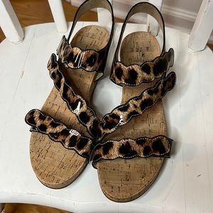 Adjustable strappy wedges